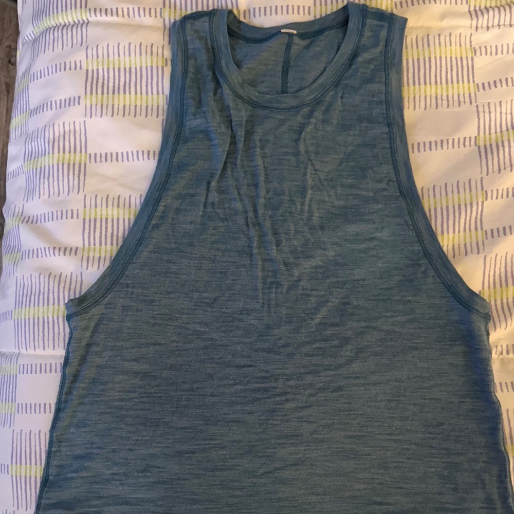 Lululemon - Picture 2 of 2